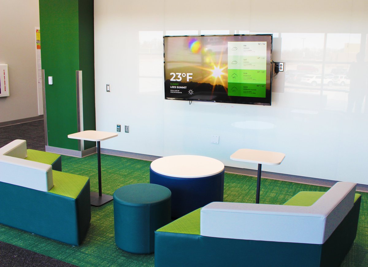 Fre3domInterior's tweet photo. We got to join forces with Summit Lakes Middle School to take their common area and transition it into flexible learning environments with the intention of promoting collaboration through small and large groups settings. https://t.co/mmzlzvCmPc