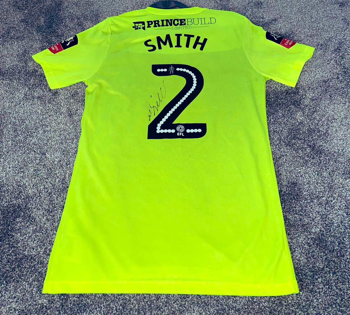 PufcMatchworn's tweet image. Matchworn shirt: 
- 2017 FA Cup 3rd round 
- Chelsea v Peterborough 
- Michael Smith  
@theposh 

#posh #matchwornshirt #peterboroughuk #chelsea #england #worldcup #facup #smith #facup2017 #away #awaydays #nike #signed #matchworn #princebuild