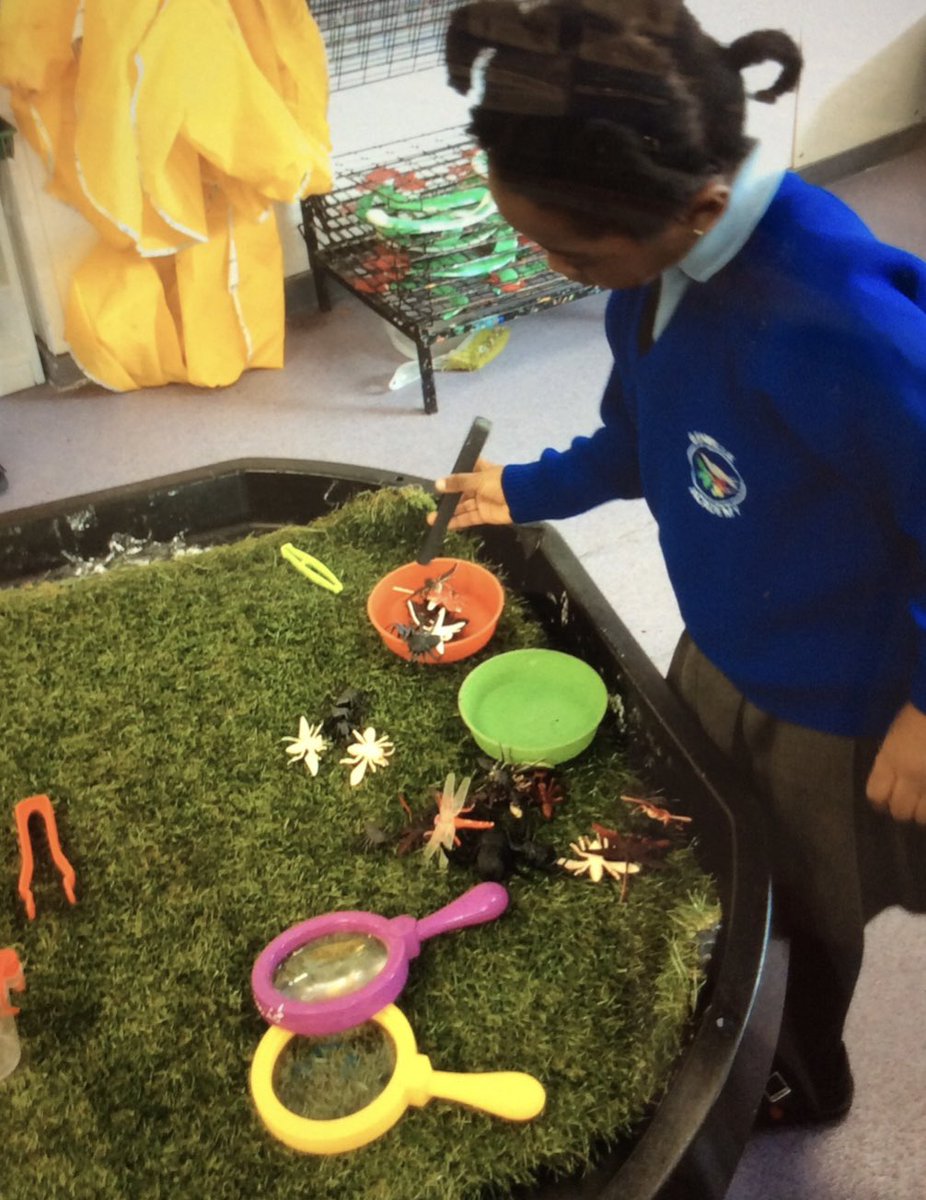 gonvilleacademy's tweet photo. Ducklings have been busy getting into their new topic: Swing into Spring! They have been learning about insects 🐞 🕷️ 🐜 and they have enjoyed all sorts of art 🎨, fine motor, construction 🦺  and writing activities ✍️ #STEPFirst #creativity #positivity #PUPAC https://t.co/DHAtkZU52I