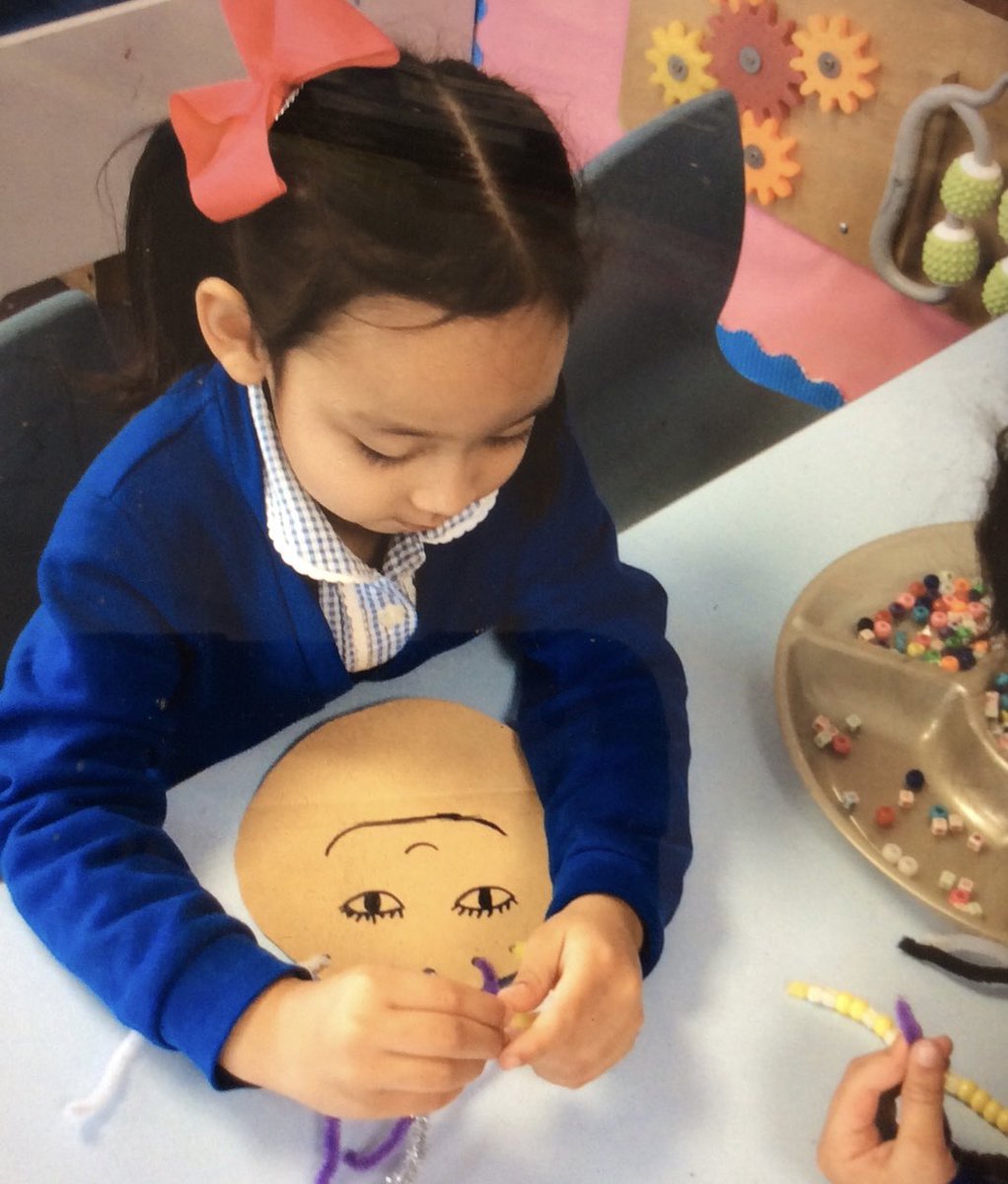 gonvilleacademy's tweet photo. Ducklings have been busy getting into their new topic: Swing into Spring! They have been learning about insects 🐞 🕷️ 🐜 and they have enjoyed all sorts of art 🎨, fine motor, construction 🦺  and writing activities ✍️ #STEPFirst #creativity #positivity #PUPAC https://t.co/DHAtkZU52I
