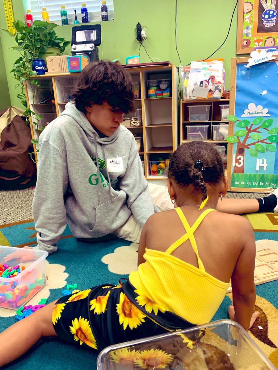 We are so grateful to be back at Beginning and Beyond for the last few weeks of the semester. 🌻💚

“Let everything you do be done in love.” 1 Corinthians 16:14