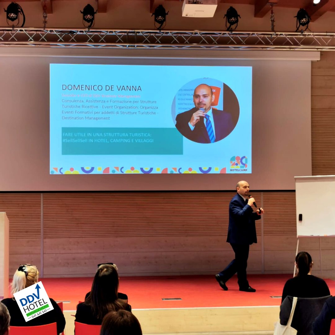 DdvHotel's tweet image. Al via la prima edizione di #HotelCamp!

Tanta partecipazione e tanta voglia di conoscere le sfide da affrontare per l’imminente apertura della stagione estiva.💪🏻

Tra i relatori, anche #DDV!😎
_
domenicodevanna.it
info@domenicodevanna.it
392 910 2560

#sellsellsell