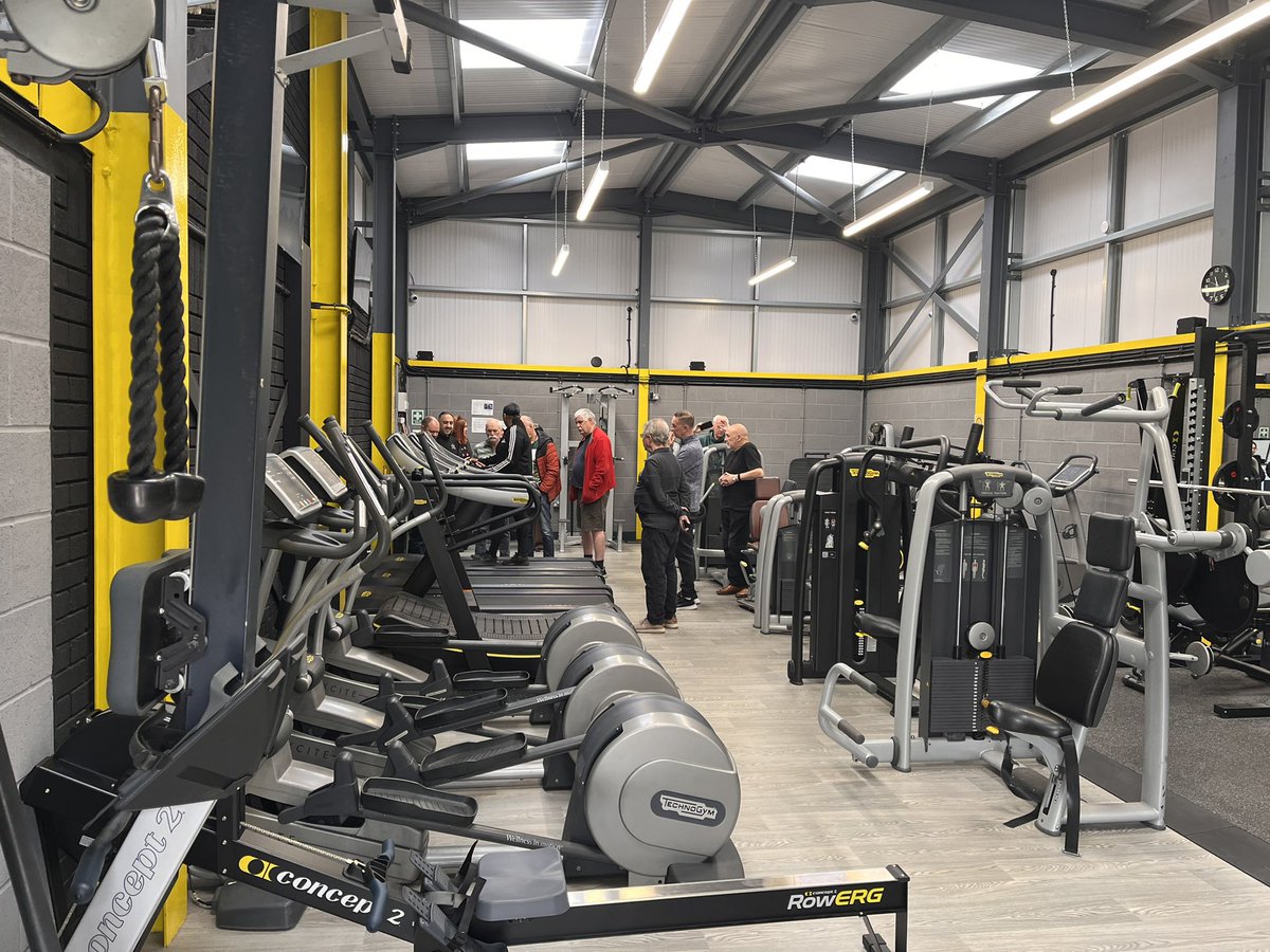 YSGgyms's tweet photo. Brilliant to launch our new free Older Mens Fitness Project ready to kickstart from next Wednesday, 26th April. 

This is a chance for participants to improve their physical and mental wellbeing while socialising in the local community 😀💪🏽

Get in touch if you are interested 💫 https://t.co/iMcRPcmU9z