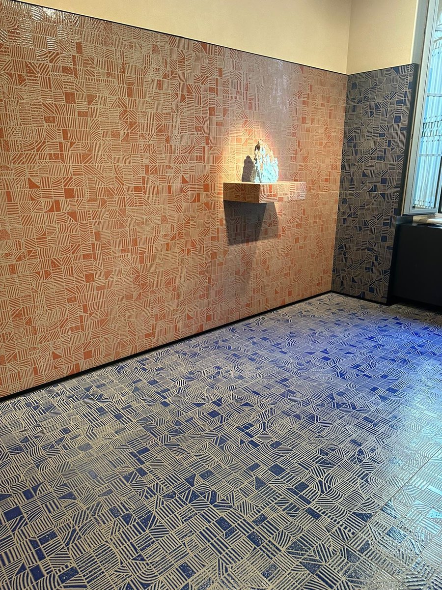 Arredosalaria's tweet photo. 📷 DAY 2 - Oggi al @fuorisalone  da @mutinaceramics  New Collection Mater, Chamotte e Jali di Patricia Urquiola e Fringe di Michael Anastassiades, la primissima collezione in ceramica.

#Salonedelmobile2023 https://t.co/QuwHUzNlhC