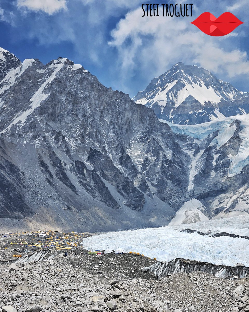 Hello from Everest Base Camp (5300m) 🇳🇵❤️‍🔥. We've walked from Lobuche to Everest Base Camp. A clear morning, which has allowed us to see the summit of Everest 🌤! Incredible ✨️! Base Camp is huge! This will be my home the next many days.. Welcome #Everest BC City ⛺️! 1/2⬇️