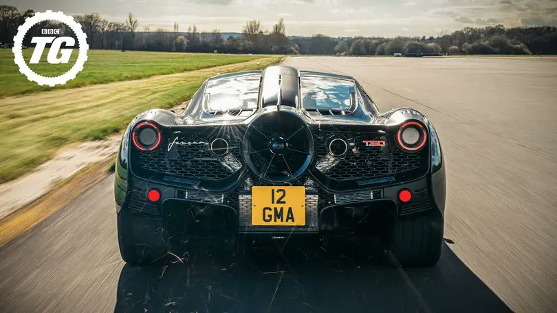 BBC_TopGear's tweet photo. Turn it up loud and listen to the GMA T.50's 654bhp V12 scream! A road-going supercar that sounds like an old F1 car? TG straps into the three-seat T.50 and holds on tight → https://t.co/xj1NjyKrB9 https://t.co/QNi7siIeLJ