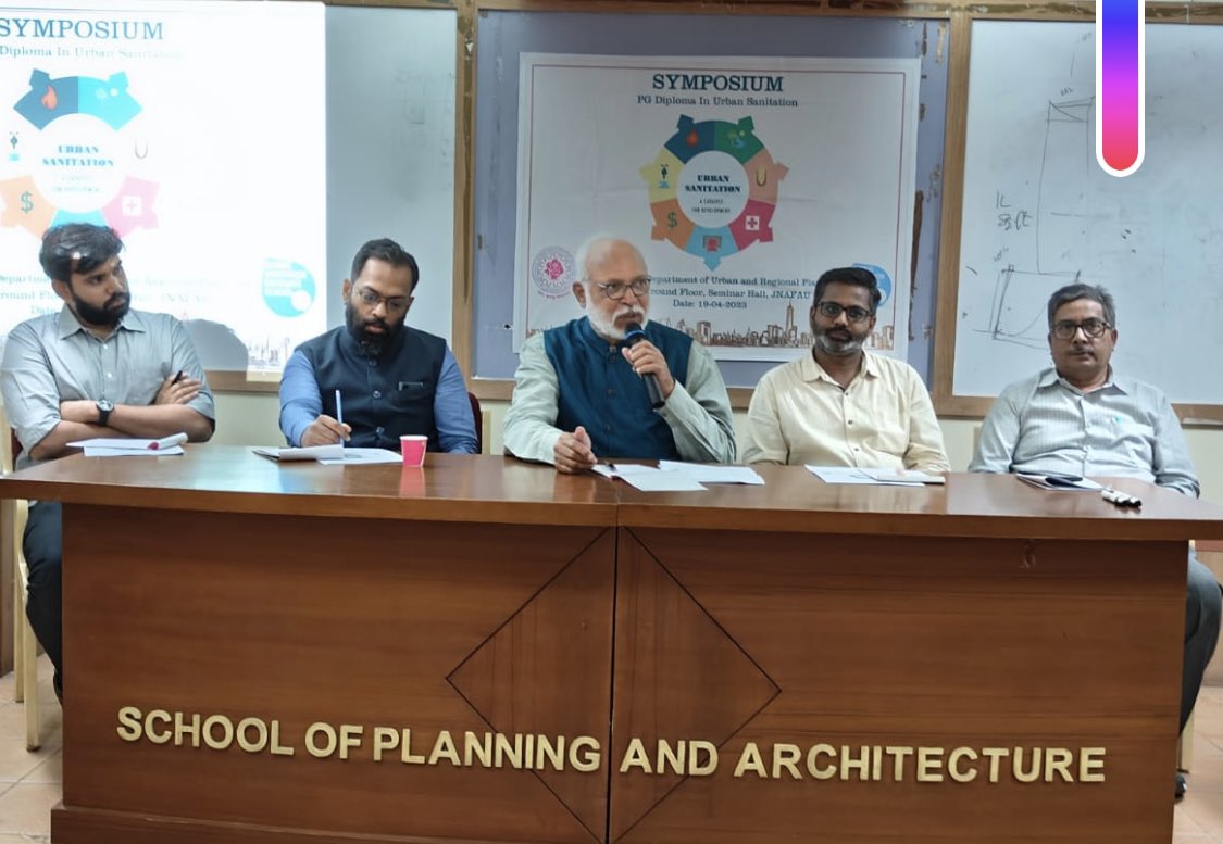 VedakumarManik1's tweet photo. TODAY. 19.4.2023..Wednesday.

JNAFA UNIVERSITY starting a
P.G DIPLOMA COURSE 
on “WASH”
Invited experts for inputs.
Prof. Kavita Daryani, 
V.C of JNAFA University
Prof.K.S.KUMAR&amp;
Prof.Srinivas,SPA
Prof.Veda Kumar,HYD
also Experts, Staff &amp; Students attended the symposium. https://t.co/fbQdLmK1n8
