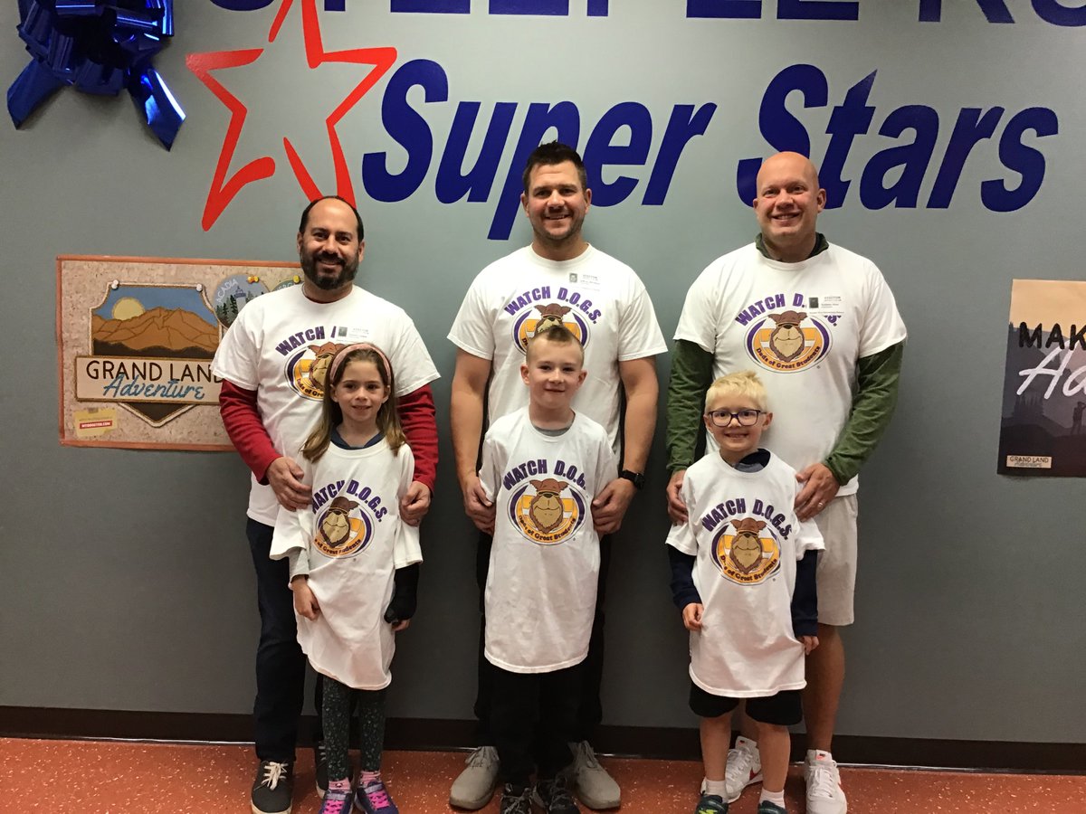 SteepleRun203's tweet image. Steeple Run is happy to welcome Mr. Nazeer, Mr. Walker, Mr. Lawler, Mr. Windsor and Mr. Hinz as our 1st Grade Watch D.O.G.S.
#srwatchdogs2023 # PartnersInGrowth 
#BuildingOn @SteepleRun203 @Naperville203