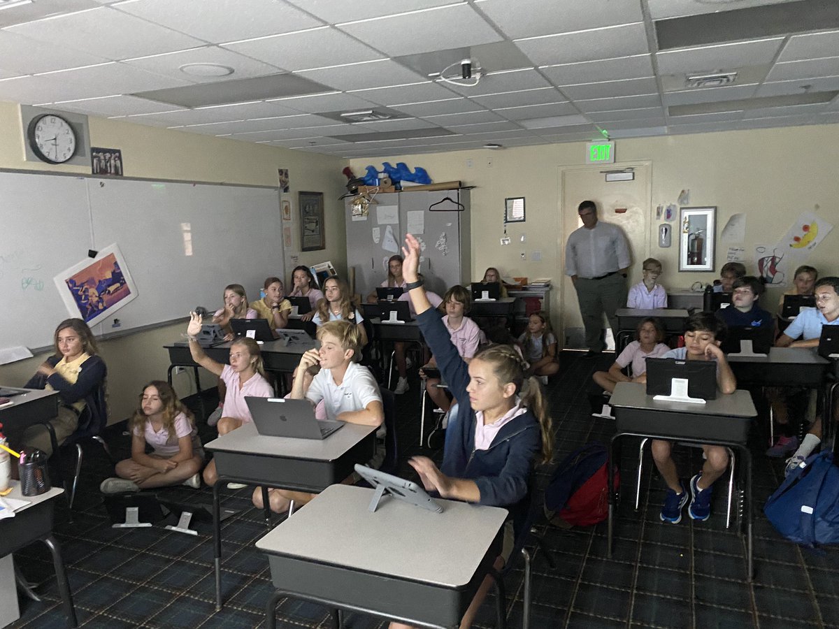 GSSstingrays's tweet photo. Our students learned about how to handle money and the pros and cons of AI in today’s @TheSocialInst lessons.
#gulfstreamschool #winatsocial https://t.co/EiomFgDaZN