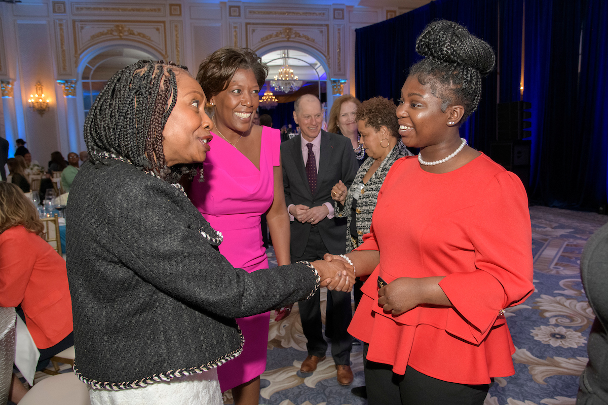 kmfabrizio's tweet image. Last night&apos;s Digital Patriots Dinner was incredible! Congratulations to our 2023 Digital Patriots @SenatorWicker and @RepYvetteClarke, the phenomenal @BGCGW student speaker Abigail &amp;amp; the 14 states recognized as Innovation Champions. #CTATechWeek