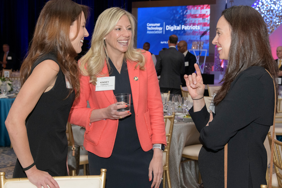 kmfabrizio's tweet image. Last night&apos;s Digital Patriots Dinner was incredible! Congratulations to our 2023 Digital Patriots @SenatorWicker and @RepYvetteClarke, the phenomenal @BGCGW student speaker Abigail &amp;amp; the 14 states recognized as Innovation Champions. #CTATechWeek