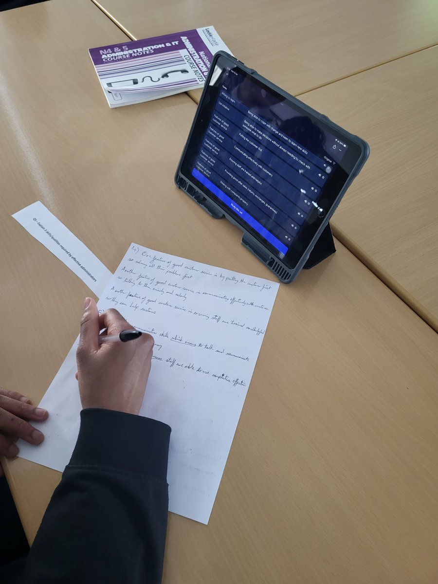 Miss_Grubb's tweet image. N5 Admin and IT pupils getting competitive in their last theory lesson before the final exam next week #commandwords #oneweektogo @kssbusiness @KnightswoodSec