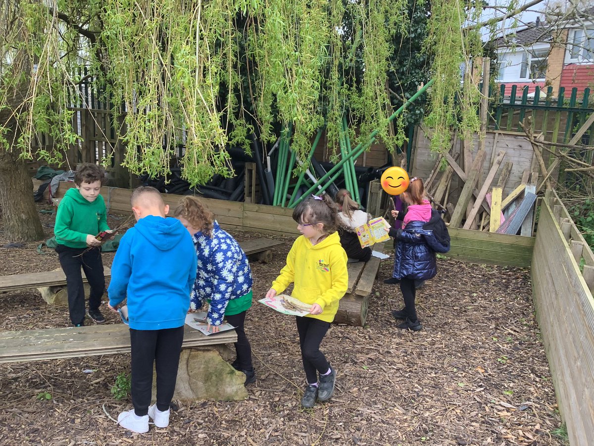 westheathprim's tweet photo. #WHPSClass8 and #WHPSClass7 made their very own bug hotel today to encourage marvelous minibeasts into our enviornment. #WHPSScience #BSW23 https://t.co/oSbswTYlBg
