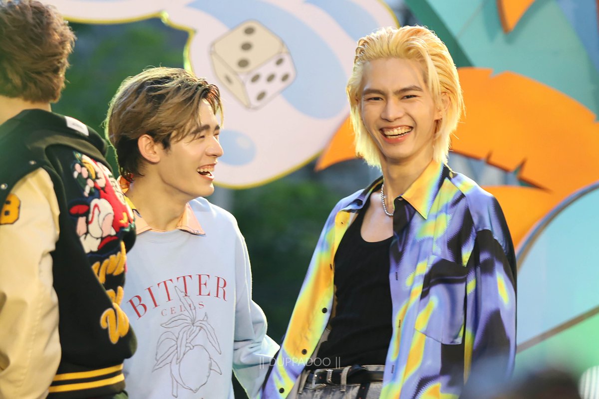 duppadoo's tweet photo. 20230416 | #THEMALLLIFESTORETHAPRA
ปล่อยให้การหัวเราะกันอยู่สองคนเป็นปริศนาธรรมของดัสค์ต่อไป
#MLIFESTORExDVI #DVI
#Tang_DVI #chinadis
#Por_DVI #porsuppakarn https://t.co/SPFB5mb8yL