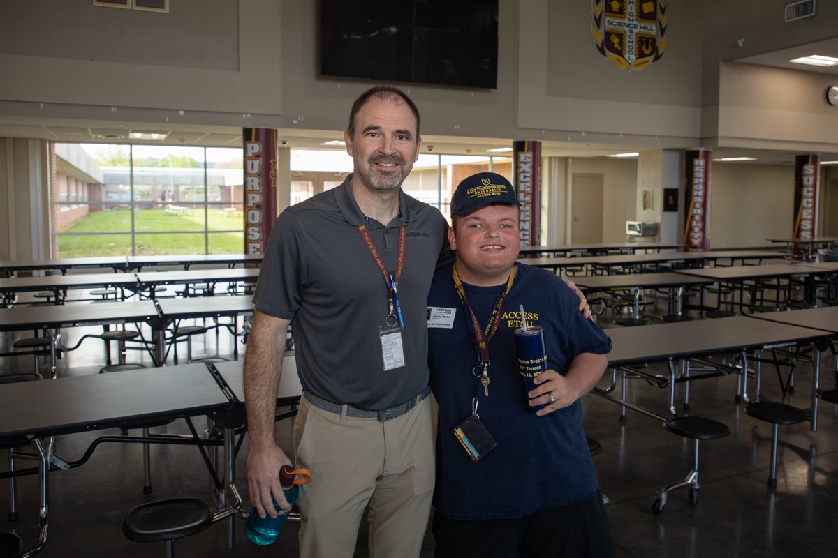 jcityTNschools's tweet photo. Last Friday we had a wonderful time celebrating @ScienceHill_JCS students Miles Bennett & DeAngelo Pender for signing w/ the @etsu Access program. We also had a special appearance by current ETSU Access student and #TopperForLife Jeremy Marlor.
https://t.co/VRtgtjNEBn https://t.co/3ViIZvjaOD