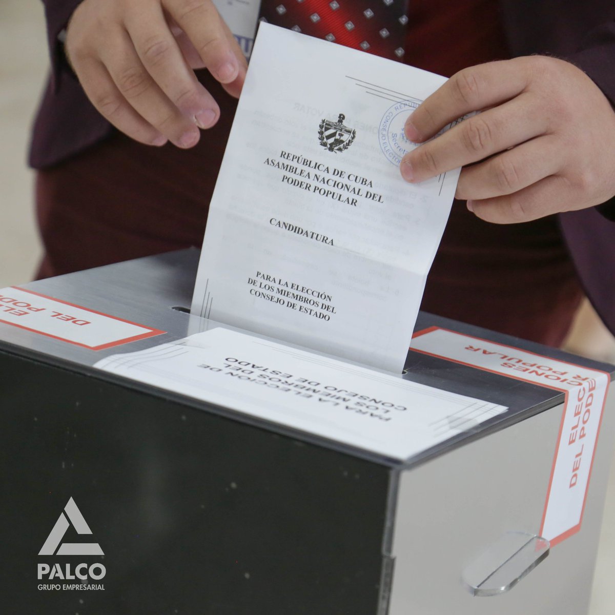 Como colofón, los diputados ejercieron su derecho al voto libre, igual, directo y secreto.

3/3

#Cuba #AsambleaDelPueblo #CubaGanó