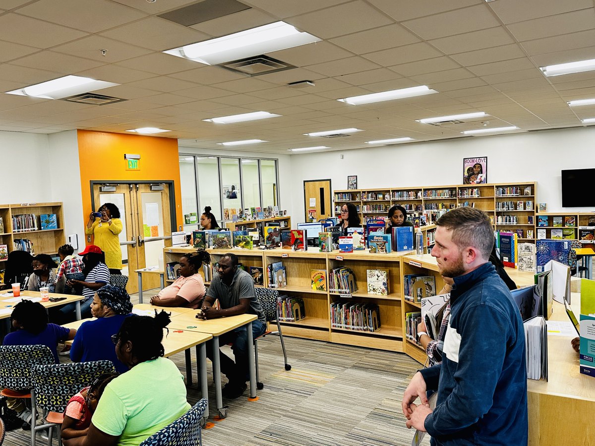 We held our Kindergarten Registration last evening. We had a wonderful turnout. We are excited to welcome our new KinderCubs in the fall.   #strongertogether #LionPride #RoaringWithPride #KinderCubs 
@wcpss <a href="/WCPSS/">Wake County Public School System</a>_TitleI <a href="/SERPromise/">SE Raleigh Promise</a>