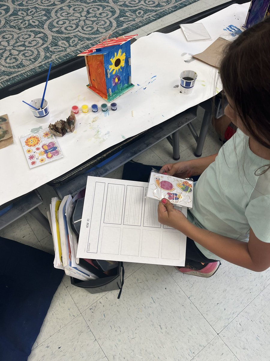 Mrs. Saad’s class has been learning how people can care for birds so they can live and grow. Today, these bird advocates built and decorated a bird house and planned out their writing for their How to Build a Bird House book. What a fun day in first grade! 🦅