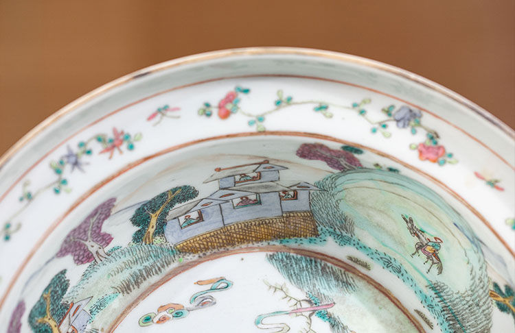 jackree88's tweet photo. Qing Dynasty Tongzhi famille-rose basin with clean hands

View auction details, art exhibitions and online catalogs; and collections of contemporary, impressionist or modern art, #Asian antiques #Chinese art.

https://t.co/P5PnPaN1mZ

#Chineseauction #artauction #liveauctioneers https://t.co/MVC5NXud5v