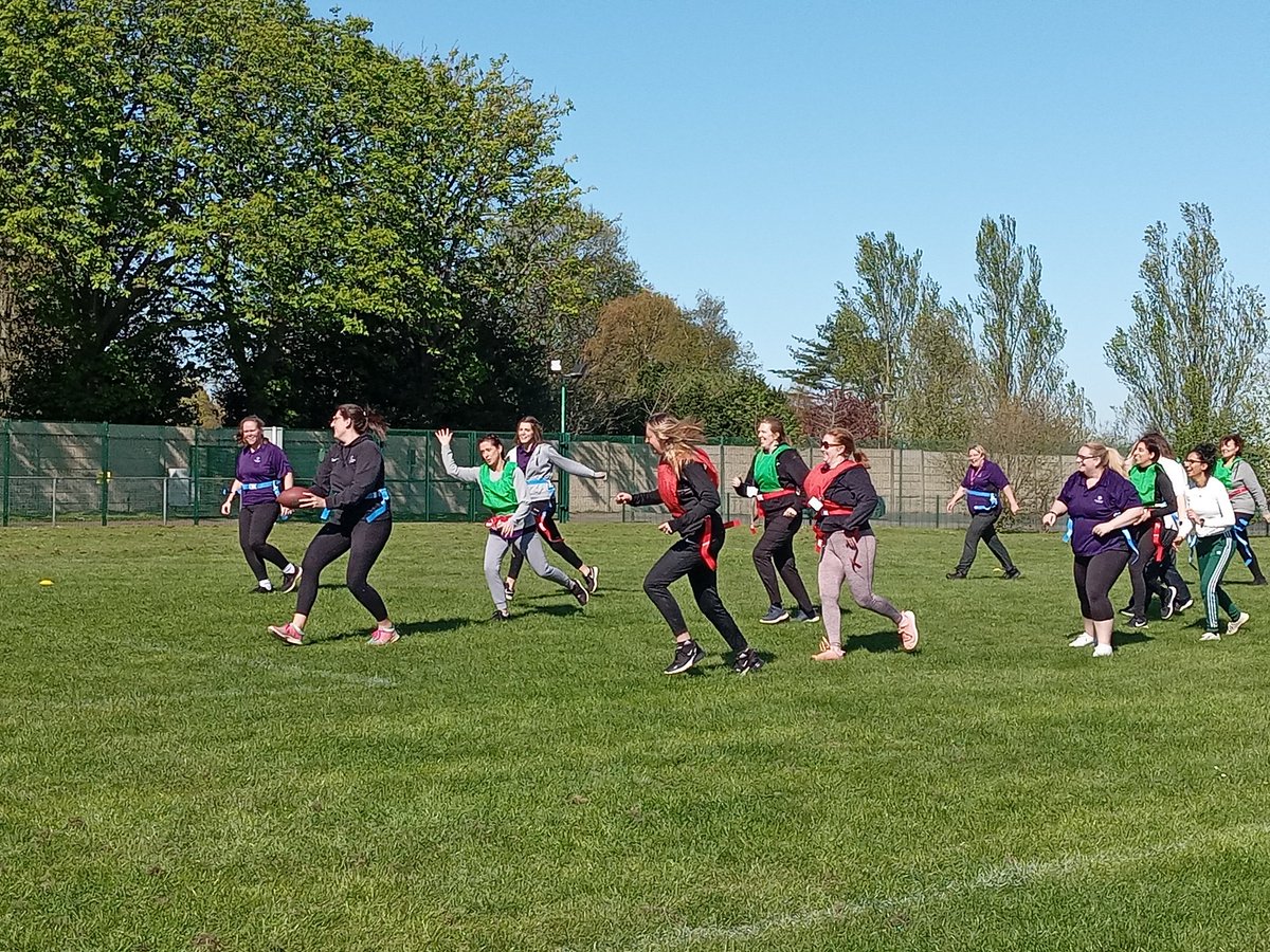NewarkHillAcad's tweet photo. Tonight our teachers took part in some NFL Flag @NFLUK training. We look forward to using these new skills with the children. 🏉 https://t.co/PdaaHwQuMI