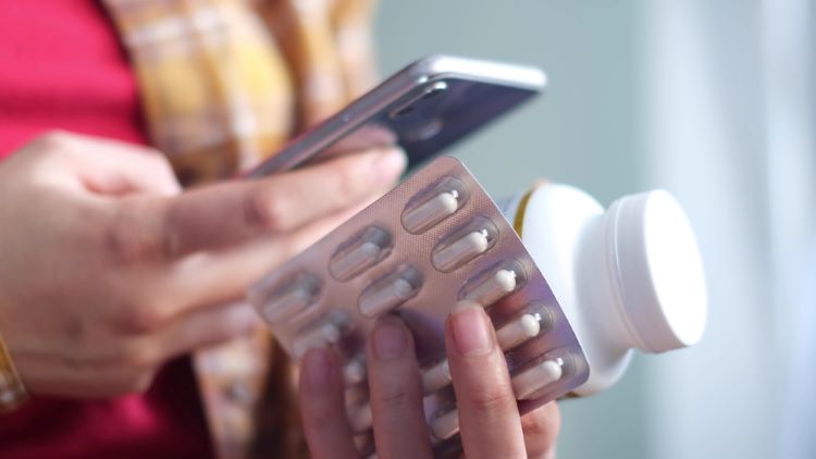 PharmaReview's tweet photo. While there’s a keen interest in smart #packaging worldwide, adopting these solutions at scale is challenging, a report has asserted.
#EPTalks
Find out more: https://t.co/2pmSDoWijq https://t.co/vWkFDfuydl