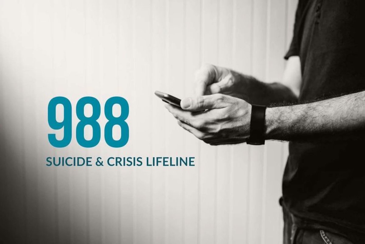 rtbarnett's tweet photo. Please know everyone struggles and it's ok to ask for help.
#yourenotalone https://t.co/5kiCmWTnTw