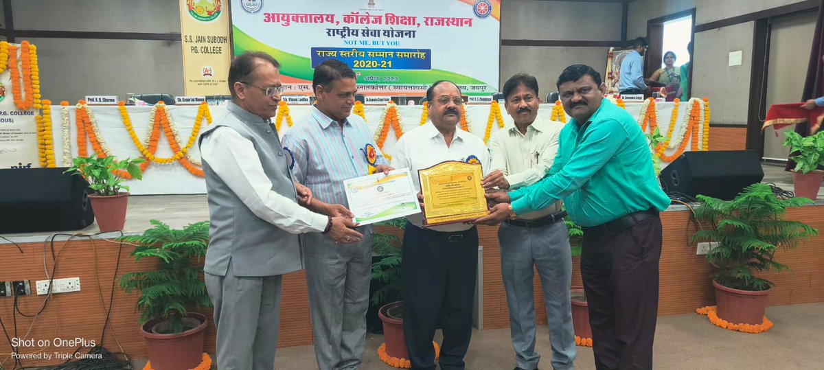 DrKirtiRawat2's tweet photo. @NSS
लाल बहादुर शास्त्री पीजी महाविद्यालय तिलक नगर जयपुर को राष्ट्रीय सेवा योजना का राज्य स्तरीय पुरस्कार (वर्ष 2020-2021) प्राप्त हुआ।
@_NSSIndia @NssRajasthan @PMOIndia @RajCMO @YASMinistry @ianuragthakur @SPBhatnagar4 @NSSRDChandigarh @NYKS_RD_Delhi @drdschahar https://t.co/ivWufhUcxy