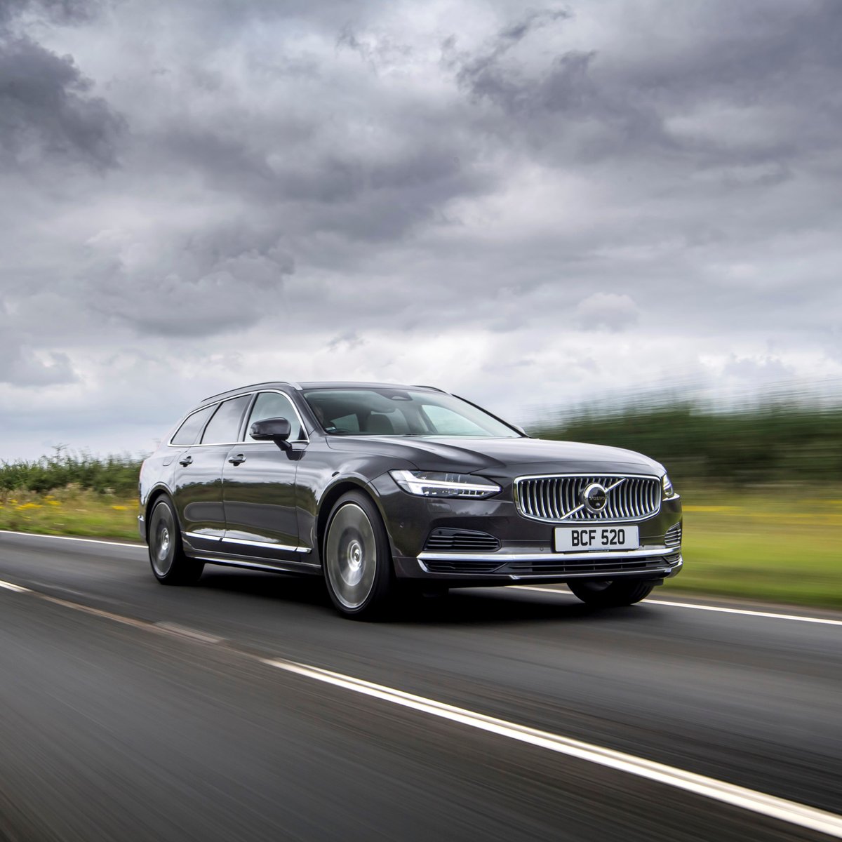 TMSMotorGroup's tweet photo. Volvo V90 Estate from £50,315

Learn more and book a test drive today- https://t.co/g8tg1ylSAW

#volvo #v90 #estate #familycar #volvov90estate
#volvov90 #volvov90estate #testdrivetoday #leicester #hinckley #coventry #volvouk #volvodealer #volvolovers #volvoowner #volvoownersuk https://t.co/jlSpQPsb0x