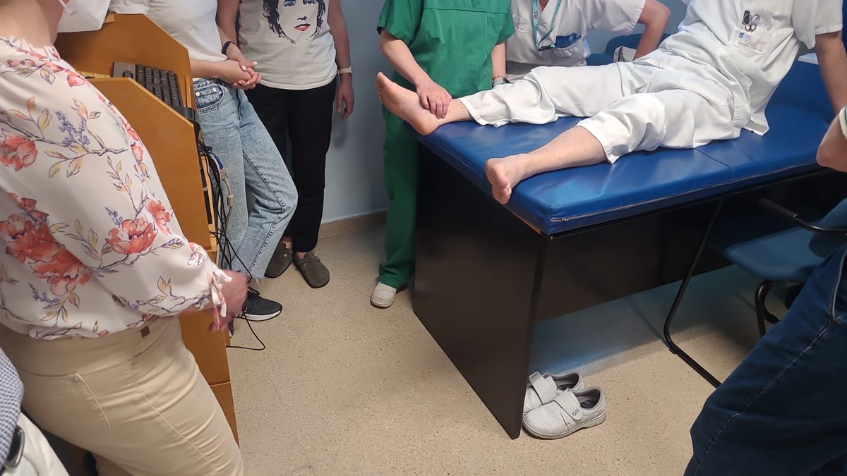 BPSOACoruna's tweet photo. #Omeupe continúa la formación para disminuir las complicaciones en las personas diabéticas.
Hoy en C.S. Ventorrillo.
Úrsula Nieto
@VeigaSeijoRaque 
Ana Garrote
#BPSO
#RNAO 
#investen
@SanidadeACoruna https://t.co/V8iwMGUwnu