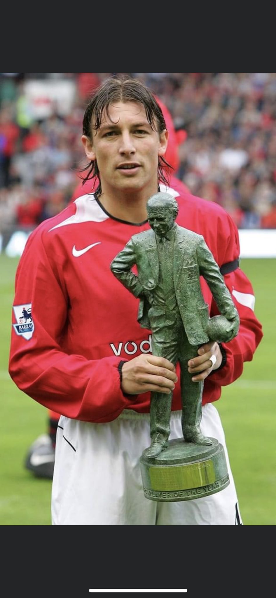 Happy 45th birthday to former Manchester United left back Gabriel Heinze    