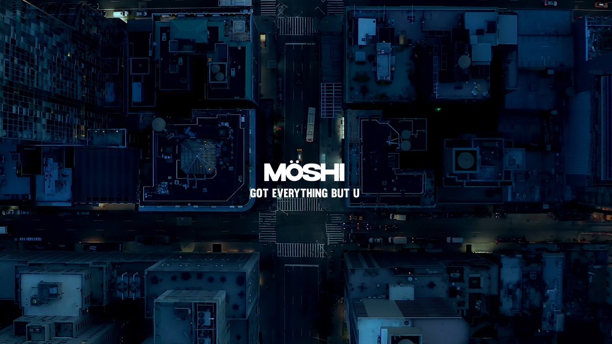 KenichiroHiro's tweet photo. MÖSHI『GOT EVERYTHING BUT U』のMusic Videoを監督しました！
https://t.co/LpdDn8mAhB https://t.co/4OyEYYvxB7