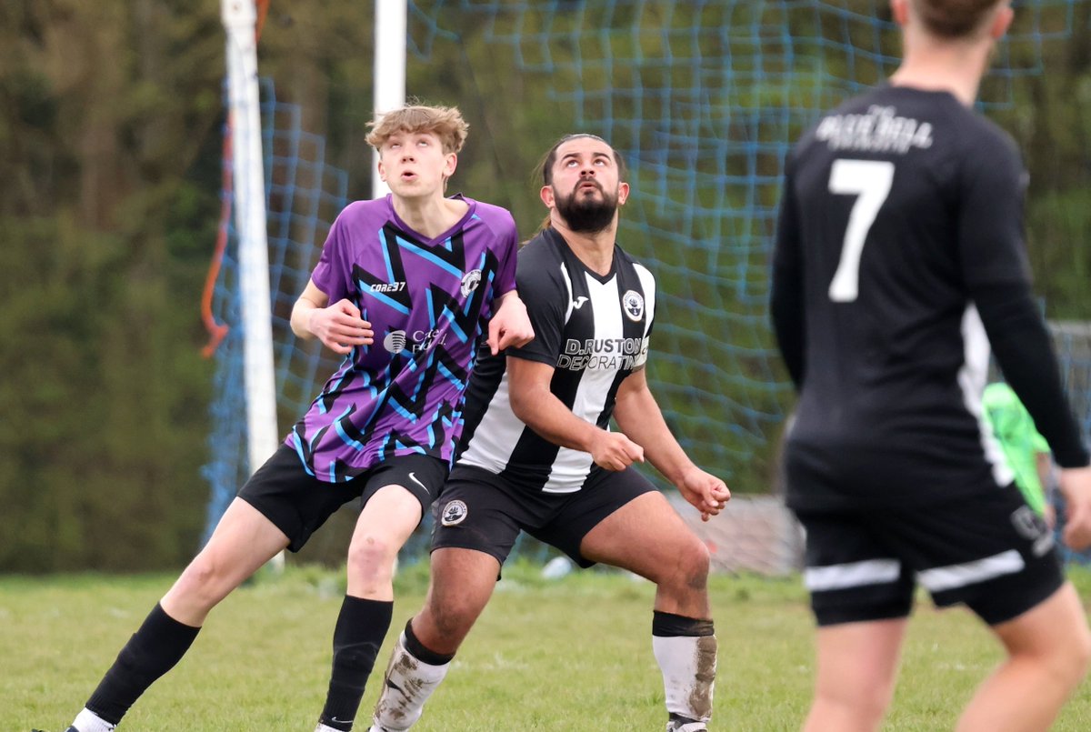 ParksFooty's tweet photo. Another Div 4 @the_portsmouth game at #paulsgrove on 16.04.23
#alsbar v @EmsworthTown Res
Photos at https://t.co/eVqH7LaP1E
#parksfootball #grassrootsfootball #sundayleaguephotos #oystermen https://t.co/d9iPQOlZSK
