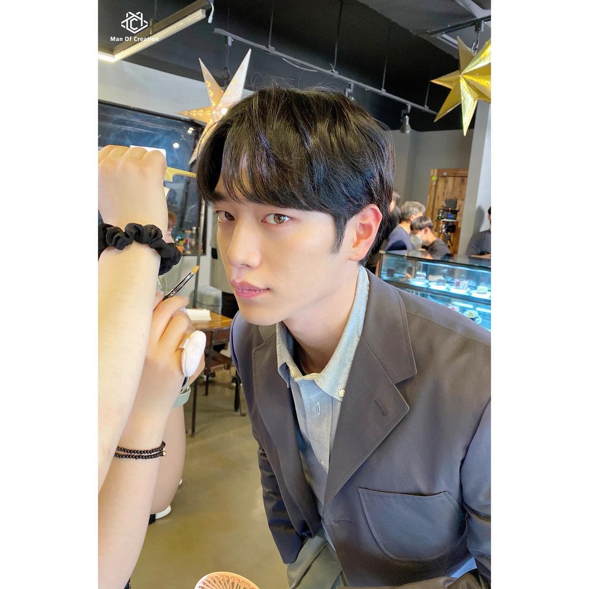 SeokangjoonPy's tweet photo. 📸 Buenos días! ☀️
ya vieron Grid? 
mientras aguardamos el regreso
🔄 @manofcreation0

https://t.co/6c3njxAkqk
#인간조각상  #서강준하세요 #깡나잇 #네이버포스트
#seokangjoon #서강준 #seokangjun
#SKJParaguay🇵🇾 
#徐康俊 #ซอคังจุน #ソガンジュン
 #GRID 
〰️♥️〰️
Staff. 세시이🎀 Cecii 🌻 https://t.co/bpzTUhQGR8