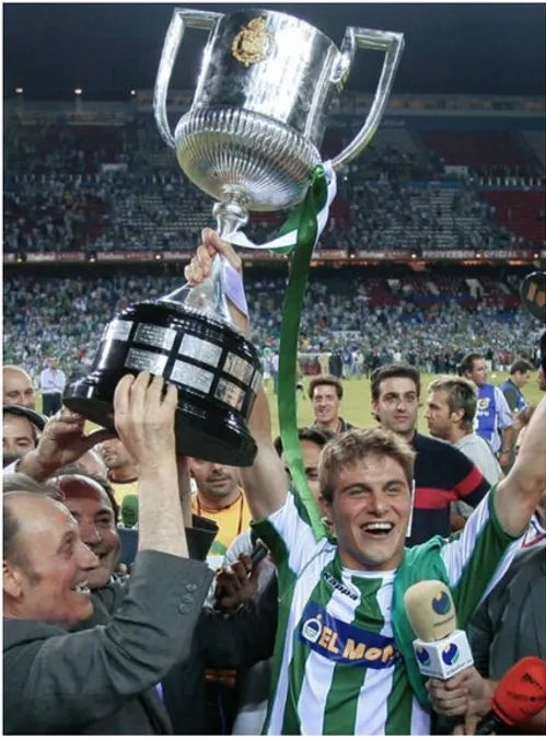 Budia95's tweet photo. Déjenme en paz, hoy se retira mi ídolo. https://t.co/FcrjYCCFK9