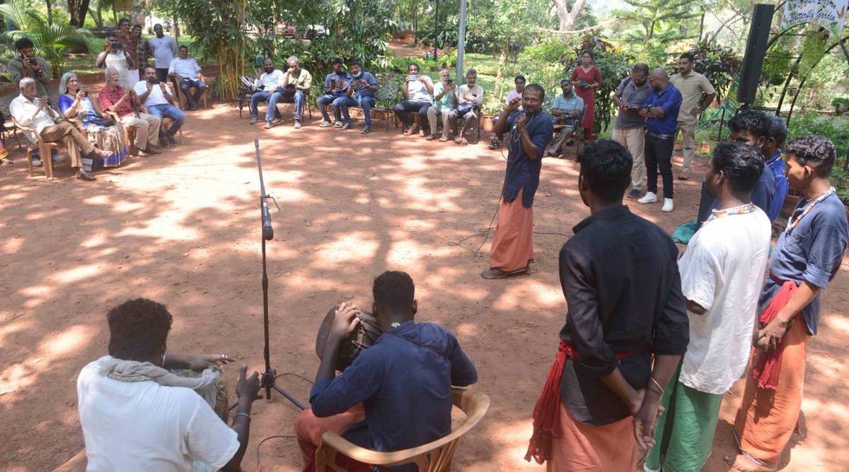 Arpo_IN's tweet photo. Songs, dance, food, talks, and much more—photos from Earthlore Tribal Heritage Workshop with Kattunaykkar at Pazhassiraja Archeological Museum, Calicut, on World Heritage Day (Apr 18) 2023
#Earthlore #workshop https://t.co/vZ2tweb6gl