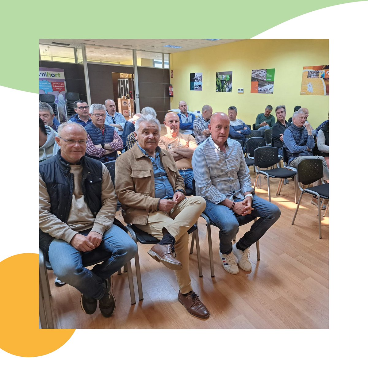 Benihort's tweet photo. 👬 @Benihort ha acogido la 𝐉𝐨𝐫𝐧𝐚𝐝𝐚 𝐝𝐞 𝐫𝐢𝐞𝐠𝐨 𝐞𝐟𝐢𝐜𝐢𝐞𝐧𝐭𝐞 𝐞𝐧 𝐜𝐢́𝐭𝐫𝐢𝐜𝐨𝐬. Las charlas han estado impartidas por Maria Amparo Martínez, del Centro para el Desarrollo de la Agricultura Sostenible, e Inma Rodríguez, de #IKOSTECH.

#Benicarló #Benihort https://t.co/EX9jrsGrXE