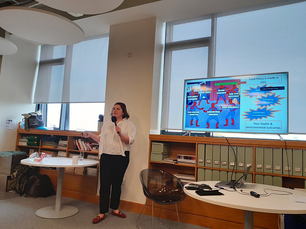 UCDEarth's tweet photo. @ucdagfood Now back to in-person presenters: Isobel Stanley from @ucd_sphpss on "Joining the dots in Irish food policy: A systems approach to policymaking for health and #sustainability" https://t.co/I6WfmX2Cwe