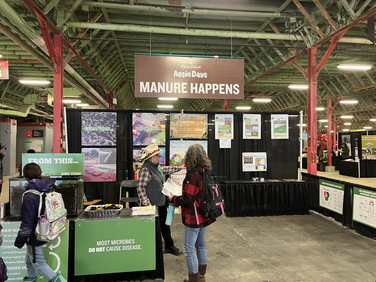 And Aggie Days 2023 is underway! The next 5 days will see school children and families learning about different aspects of agriculture.  Here is a shot of the Earth Care display
#aggiedays#nutrientsforlife