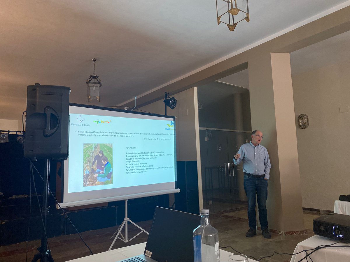 AlfManicardi's tweet image. Just had an exiting meeting with the #Smartweeding  group! We were talked about the latest advance of drones and remote sensing applied to weeds detction. Sustainable farming is getting smarter by the day, y&apos;all! #FarmingTech #GreenRevolution 🌱🚜🤖&quot;