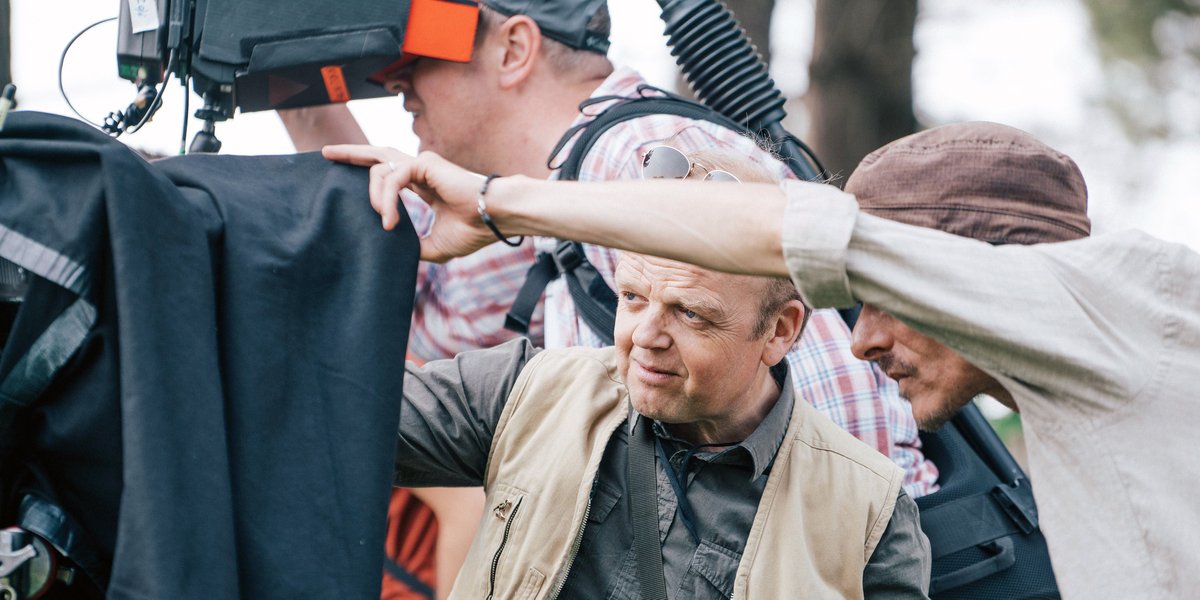 Behind the scenes, genius at work.
Detectorists tonight on BBC2 at 10
#Detectorists #comedy #MackenzieCrook #TobyJones #TVShow