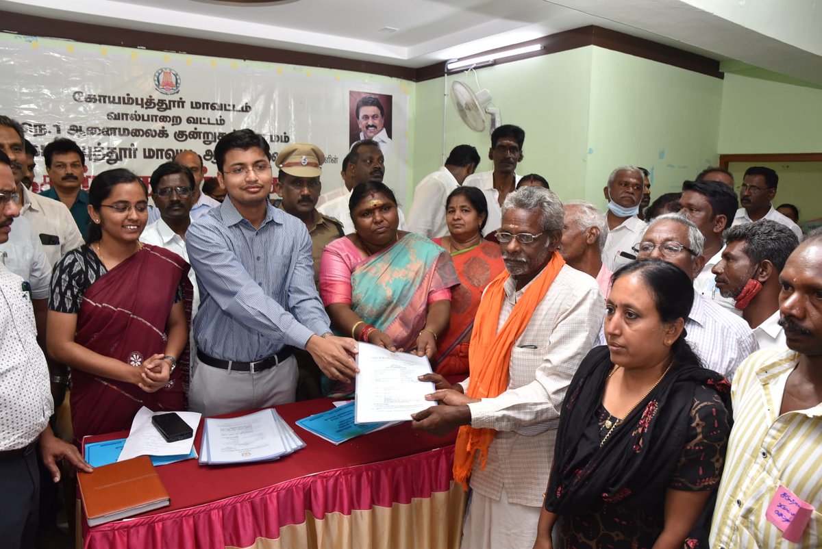 Priyankaias2020's tweet photo. 7 tribal settlements in Valparai in Anaimalai tiger reserve have been conferred community forest rights(CFR) with combined efforts of revenue department, forest department, settlement people &amp; WWF-India NGO @CollectorCbe  @sameerangs  @kranthi_tweet @WWFINDIA @atrpollachi   1/3 https://t.co/AZxdo6BGMl