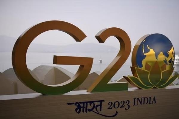 JagbaniOnline's tweet photo. ਭਾਰਤ ਦੇ ਜੀ-20 ਪ੍ਰੈਜ਼ੀਡੈਂਸੀ ਦੇ ਮੁੱਖ ਕੋਆਰਡੀਨੇਟਰ ਹਰਸ਼ਵਰਧਨ ਸ਼੍ਰਿੰਗਲਾ ਨੇ ਸੋਮਵਾਰ ਨੂੰ ਕਿਹਾ ਕਿ ਭਾਰਤ ਦੁਆਰਾ ਜੀ-20 ਦੀਆਂ ਆਯੋਜਿਤ 100 ਬੈਠਕਾਂ 'ਚ ਹੁਣ ਤੱਕ 111 ਦੇਸ਼ਾਂ ਦੇ 12,000 ਤੋਂ ਵੱਧ ਪ੍ਰਤੀਨਿਧੀਆਂ ਨੇ ਹਿੱਸਾ ਲਿਆ ਹੈ।
#G20Meetings #Delegates #111Countries https://t.co/n4mdQFjnfx