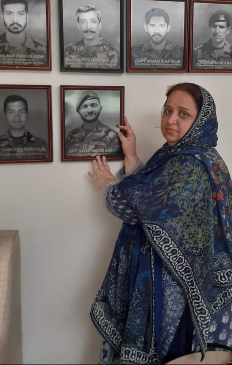 Mother of shaheed Capt Haider,SSG , who embraced shahdat in Feb 2022 while fighting terrorists in Balochistan. During his burial, his mother said, " The lion is going after eliminating the foes." We are proud of our martyrs and their families. #PakistanArmy