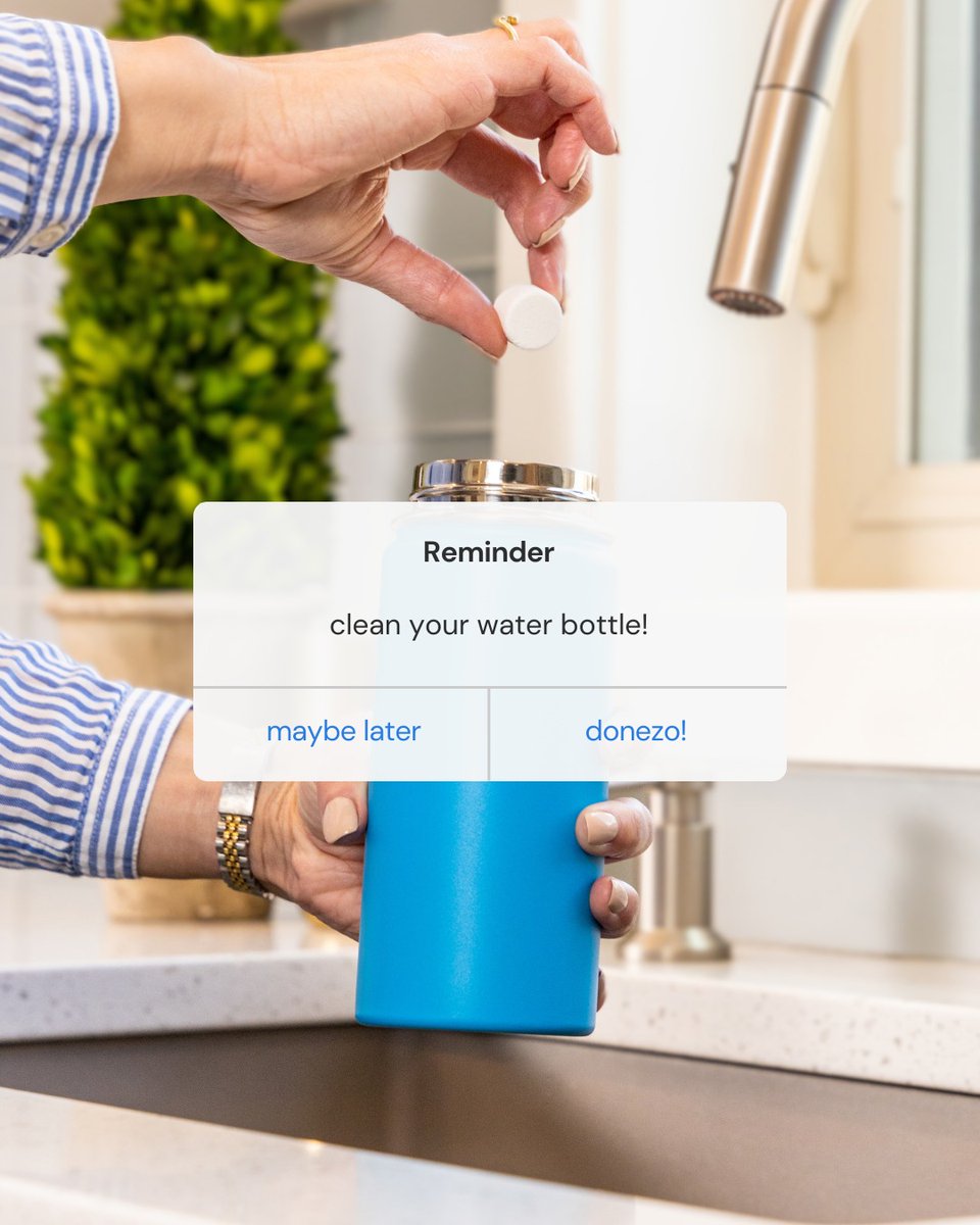 BottleBright's tweet photo. Remember to clean your water bottles so you don't accidentally start growing your own science experiment.😅

Get your tablets today: https://t.co/lW8PAWEgJC

#DIYCleaning #CleaningHacks #HouseholdEssentials https://t.co/jT3b5gyufb