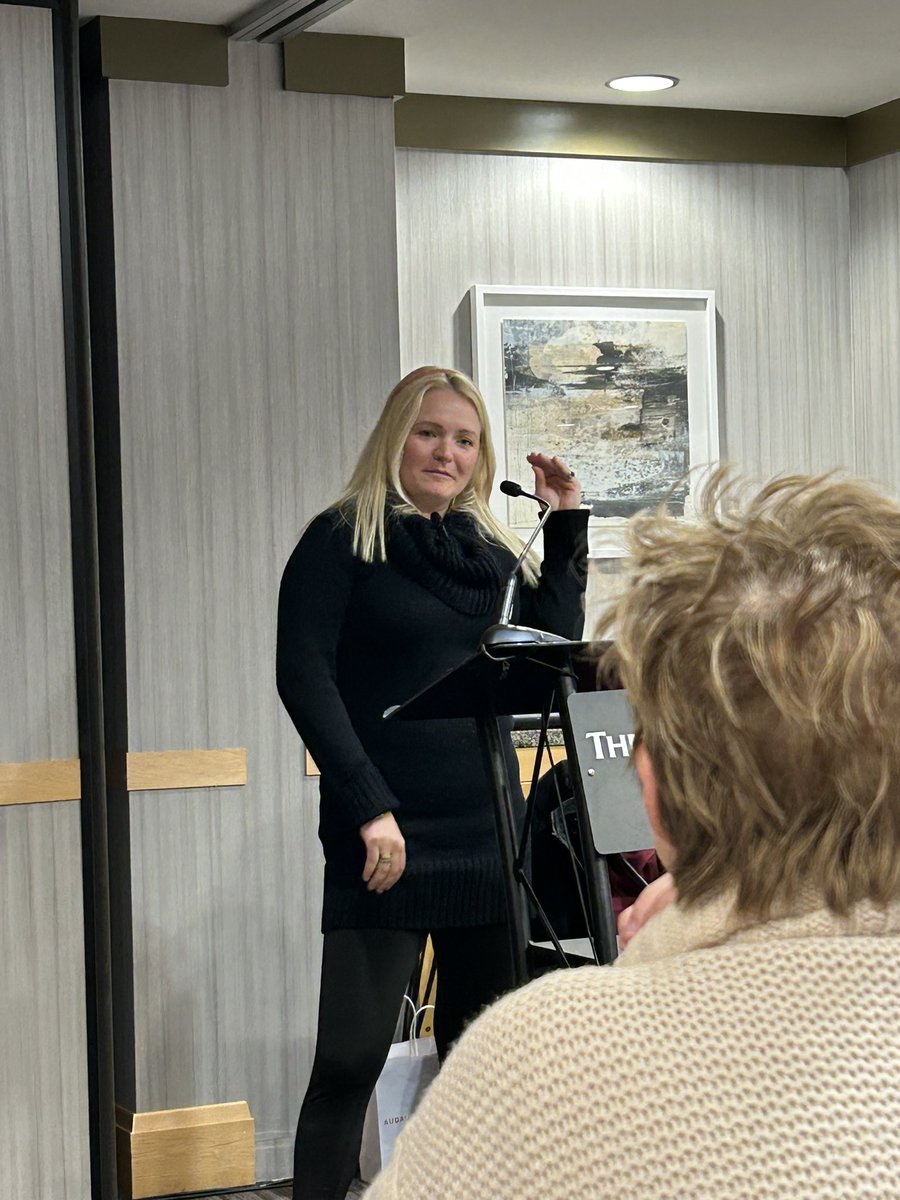 lcddillon's tweet image. Thank you @westinwhistler1 @Helijet @StephenBaumberg @joannelewandow1 for a great meeting and visit to #whistler #yourkeytoeverything