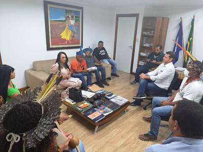 SepromiBa's tweet photo. Povos Indígenas da Bahia submetem propostas ao PPA ✊🏿🪶
📲Saiba mais: https://t.co/VIUwSXDOZR
#Povosindigenas #Bahia #Sepromi #GovBa #Seplan https://t.co/UWeO4cEMUu