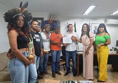 SepromiBa's tweet photo. Povos Indígenas da Bahia submetem propostas ao PPA ✊🏿🪶
📲Saiba mais: https://t.co/VIUwSXDOZR
#Povosindigenas #Bahia #Sepromi #GovBa #Seplan https://t.co/UWeO4cEMUu