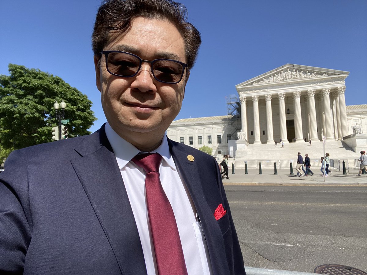 ZhaiJim's tweet photo. One Fine Day! Advocating for pathologists, pathology, & patients! Between meetings in Senate and Representatives’ offices, a quick revisiting to Capitol Hill. #CAPDCadvocacy @mayocliniclabs #FLPathologists #CAPathologists #pathtwitter #pathology #path2path #Mayoclinic https://t.co/3fsvWqmcFO
