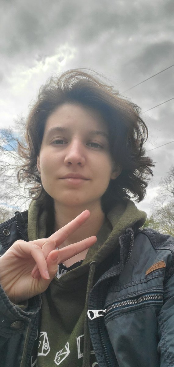 avweckman's tweet photo. Here's the proof of (the idea of dying my hair blonde to always be in Manny cosplay is very tempting) https://t.co/9HzlYAwbDj
