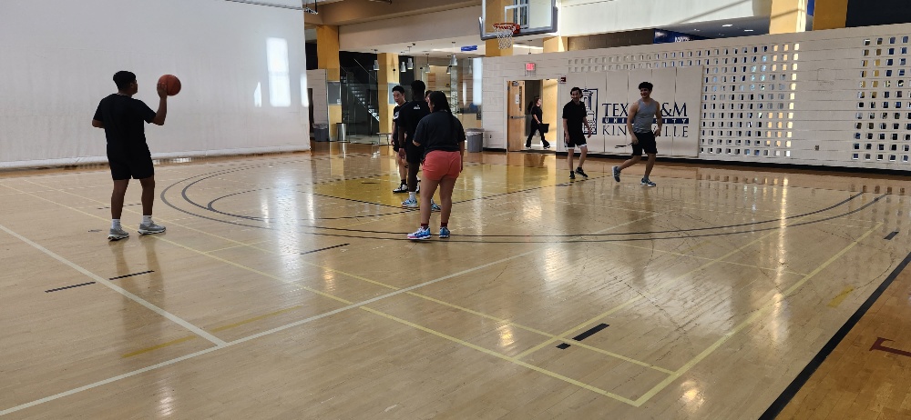 tamukHKN's tweet photo. Faculty &amp; Students of HKN had a blast competing in a Pickleball Tournament organized by the @HKNClub. Thank you to everyone who donated prizes, who participated, &amp; the club! @tamuk_cehp @JavelinaNation https://t.co/GM9CLYnd8f
